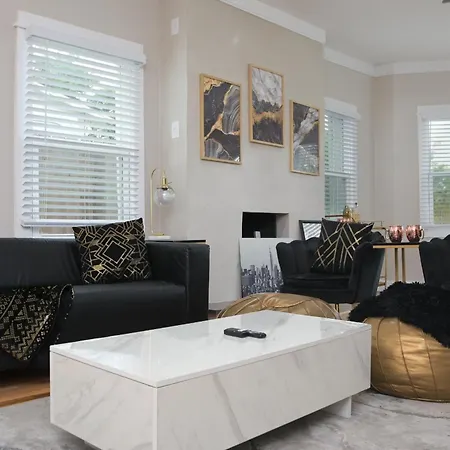 The Marbled Speakeasy - San Antonio Luxury Home By The Alamo